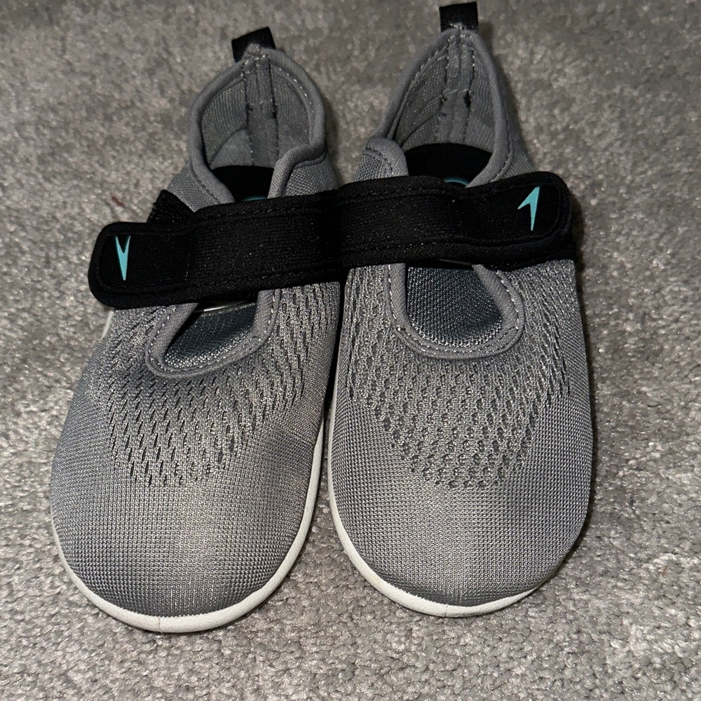Speedo Kids Gray Water Shoes